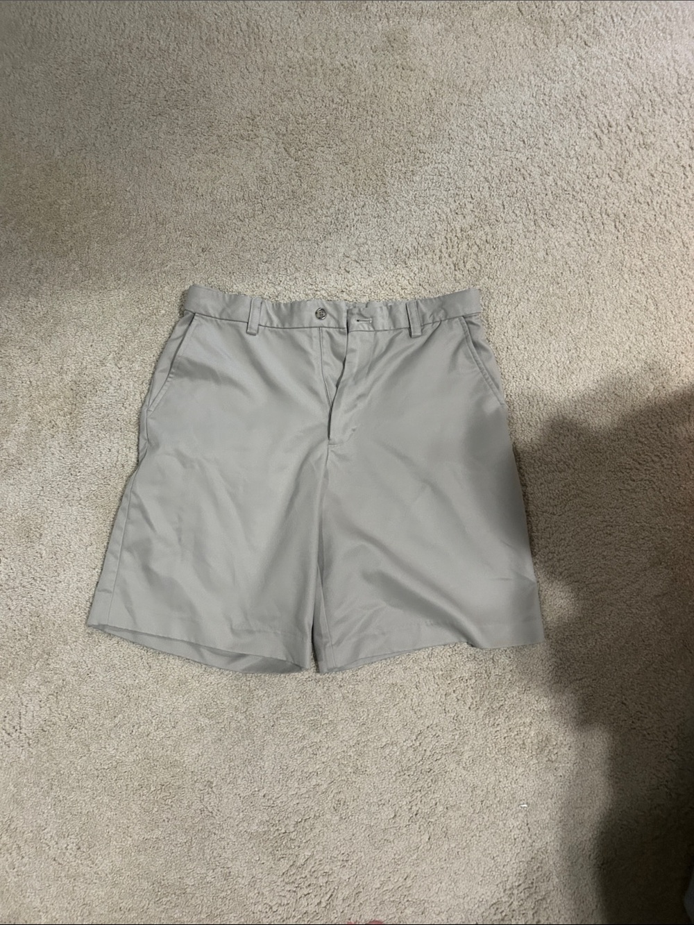 Izod Light Gray Flat Front Men's Shorts